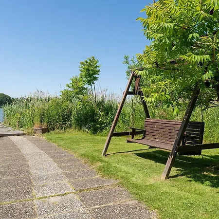 Apartment Haus Schwanensee Ploeni 12