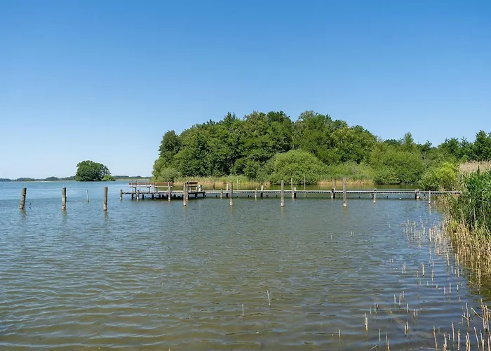 Haus Schwanensee Ploeni 12 *