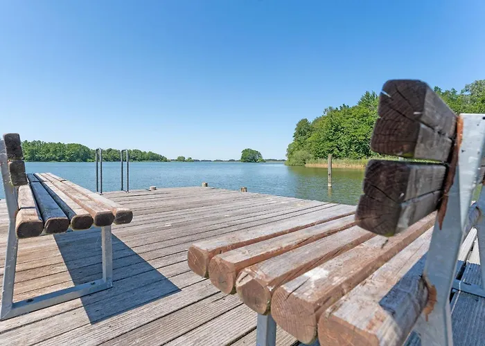 Haus Schwanensee Ploeni 12 *